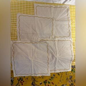 H&M Scalloped Cotton Napkins